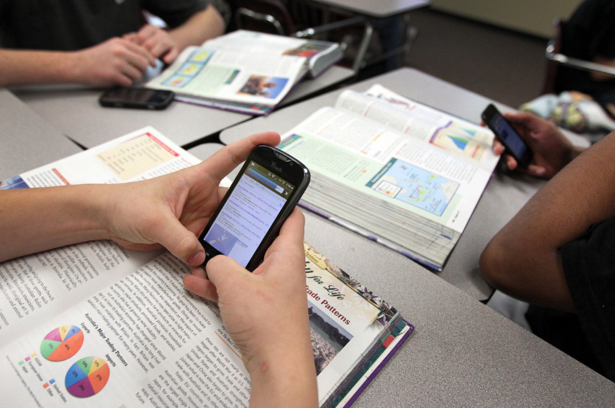 TECHNOLOGY IN CLASSROOMS